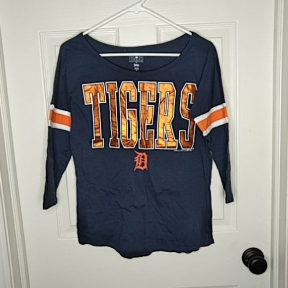 DETROIT Tigers Campus Lifestyle Jersey T-Shirt Top Sz M - Picture 1 of 4